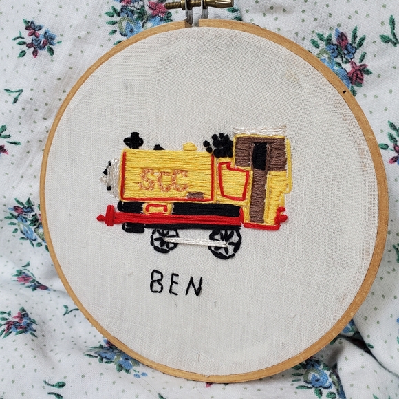 Handmade Thomas the Tank Engine Trains Embroidery Embroidered Hoop Wall Decor - Picture 5 of 12